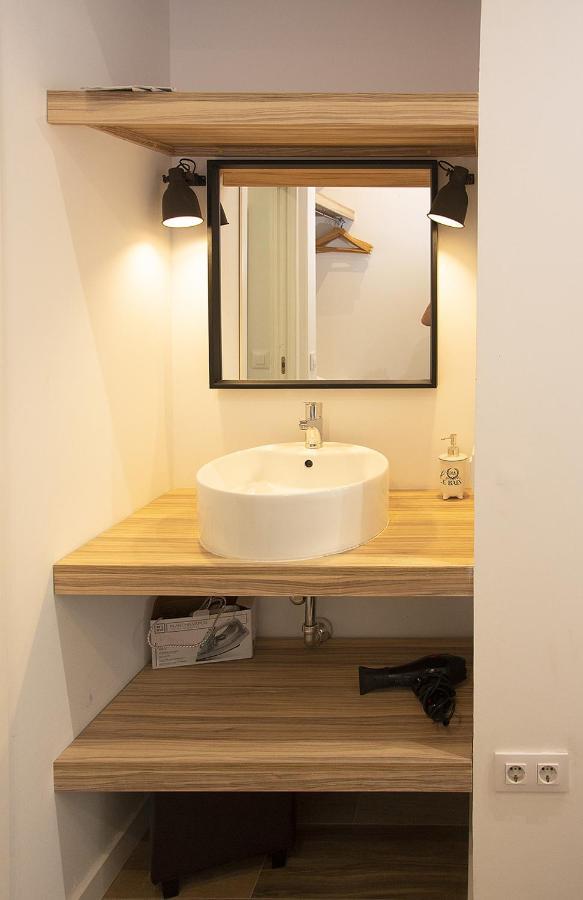 Apartsuite B&R Triana Arellano Севиля Екстериор снимка